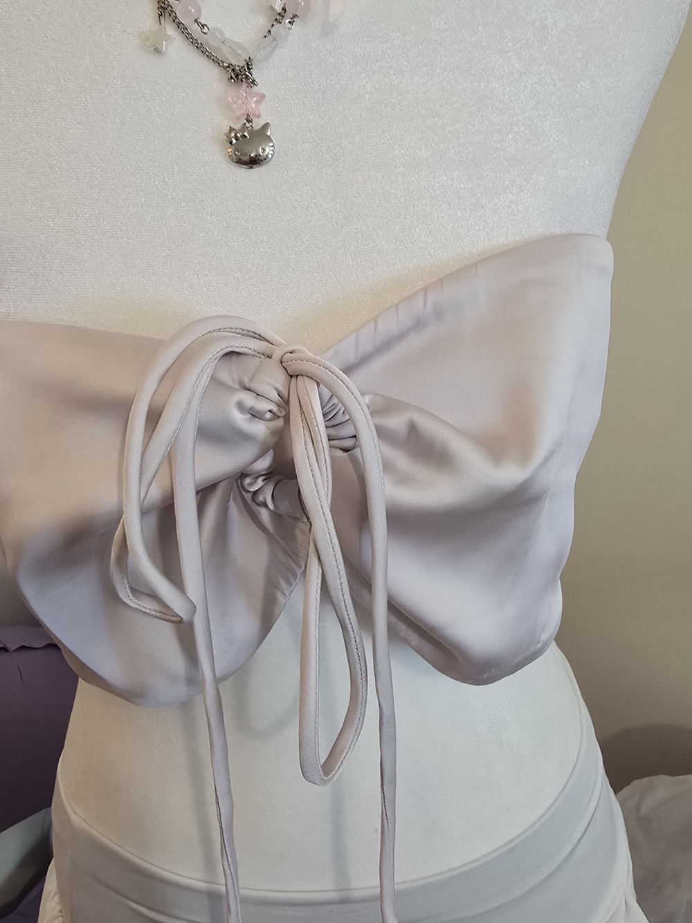 Aritzia Sunday Best Sun-deh Satin Bandeau Crop Top Tie Bow Strapless Large L